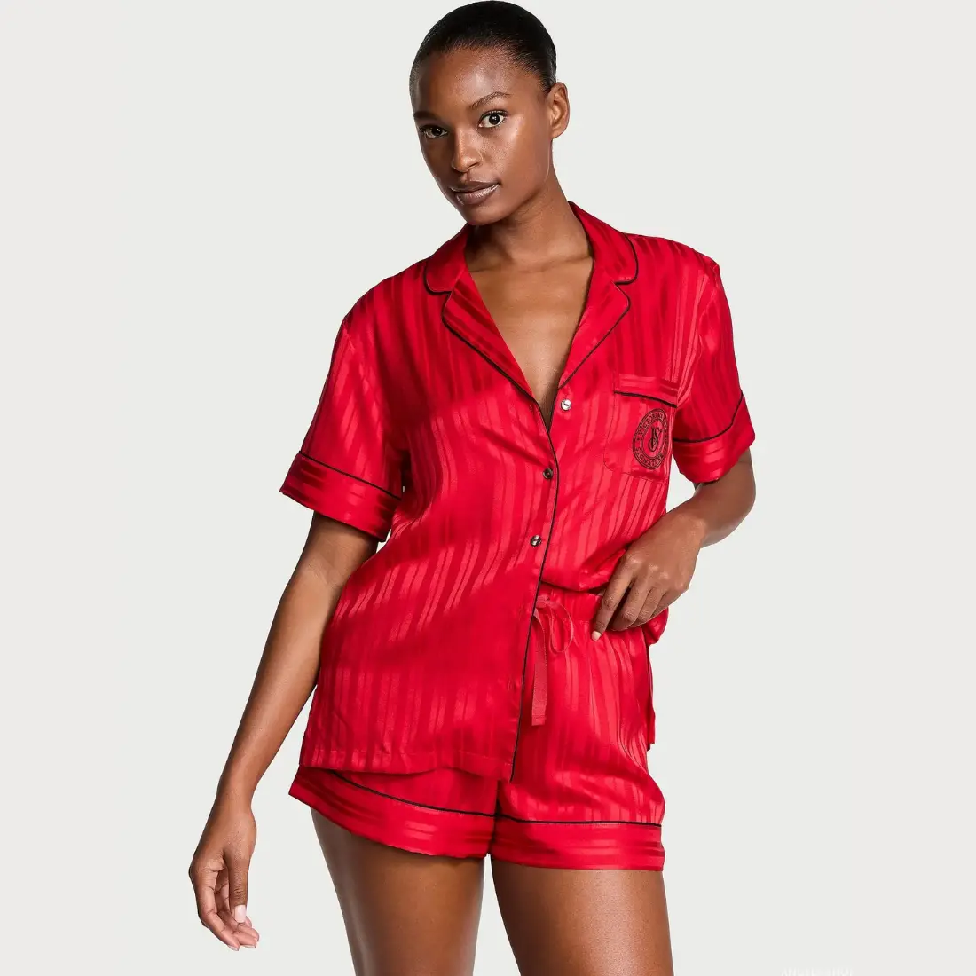 Сатинова піжама Victoria's Secret Red Stripes шорти