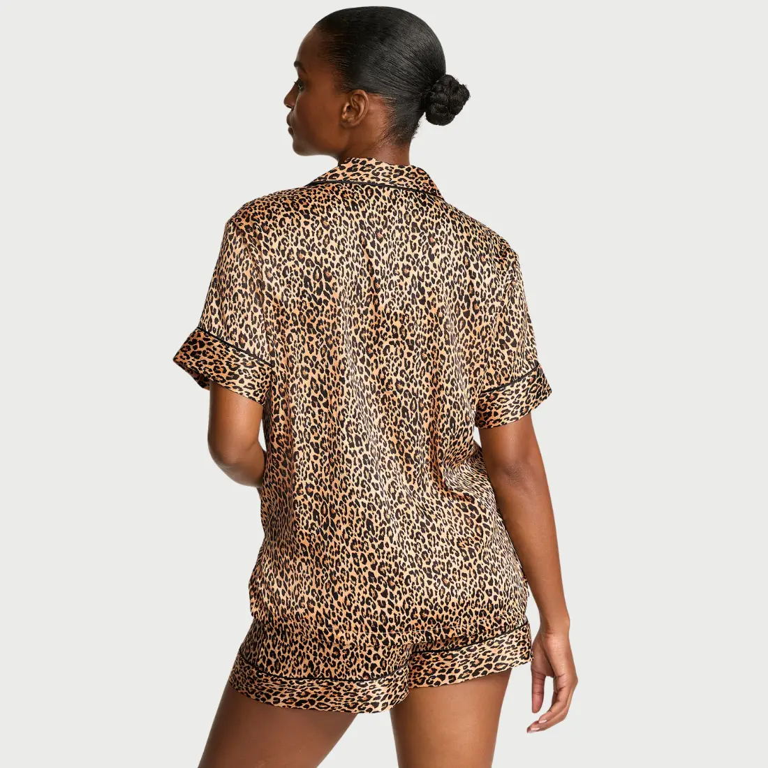 Сатинова піжама Victoria's Secret Marzipan Leopard з шортами