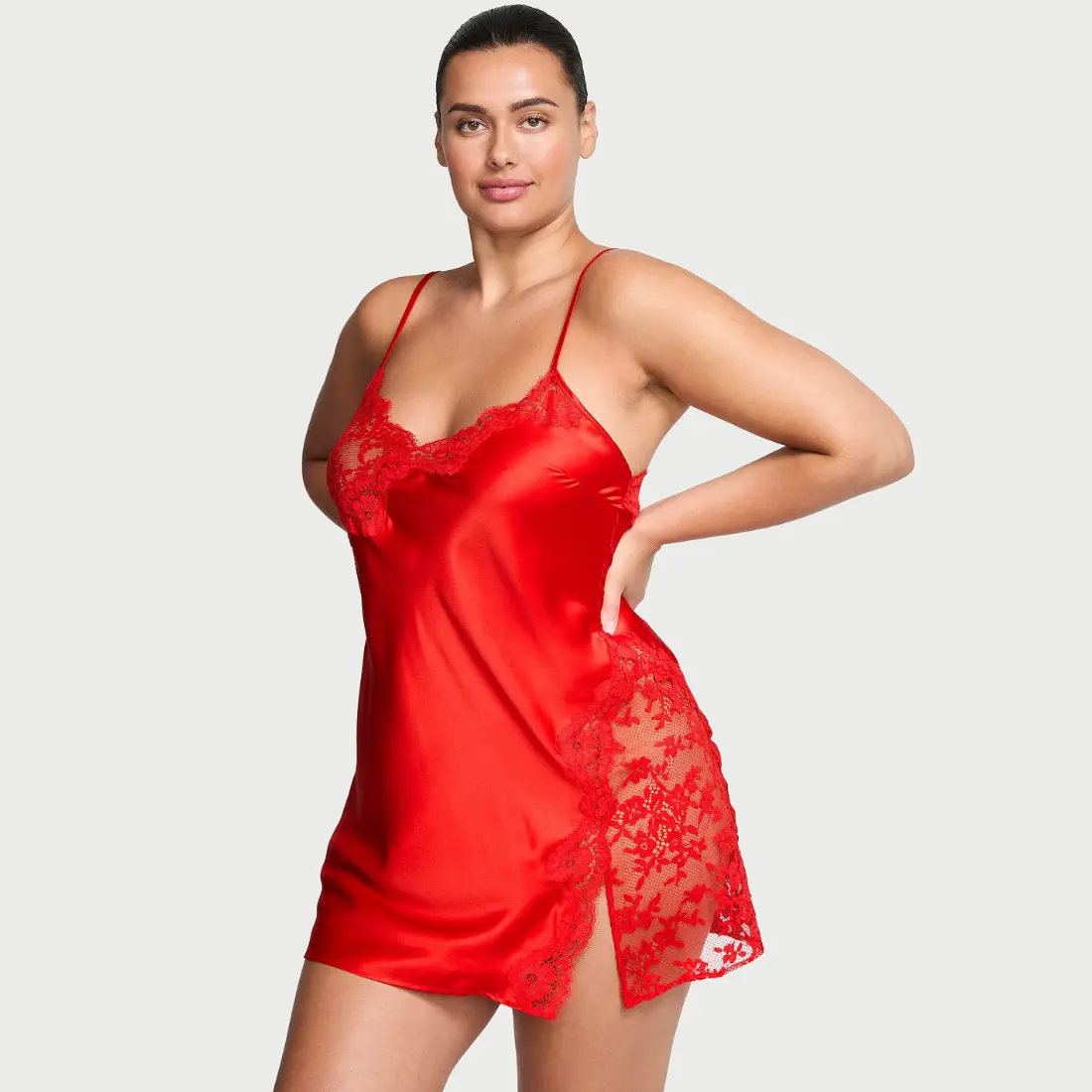 Сатинова сорочка VS Dare to Dream Slip Bright Vermillion