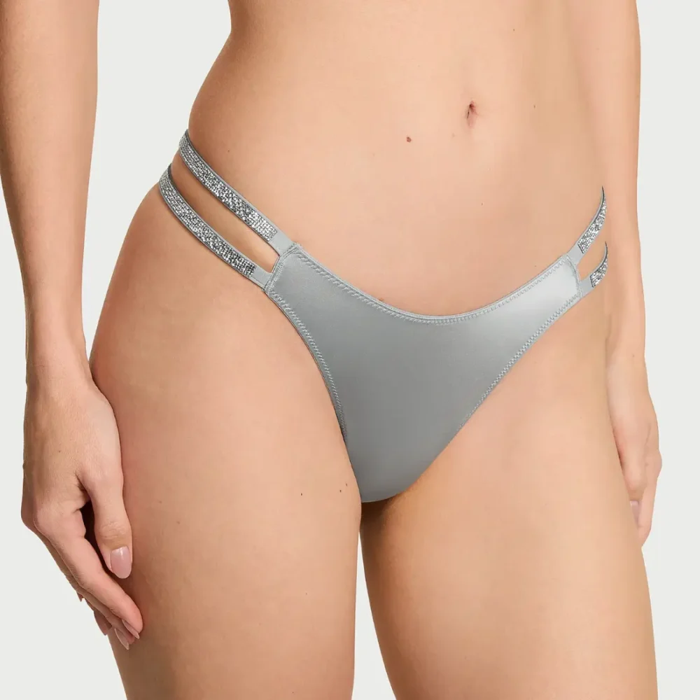 Трусики стрінги зі стразами Victoria's Secret Very Sexy сірі Sterling вигляд спереду